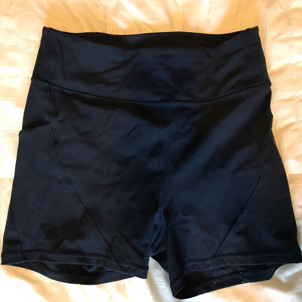 What the sport shorts. Lululemon shorts